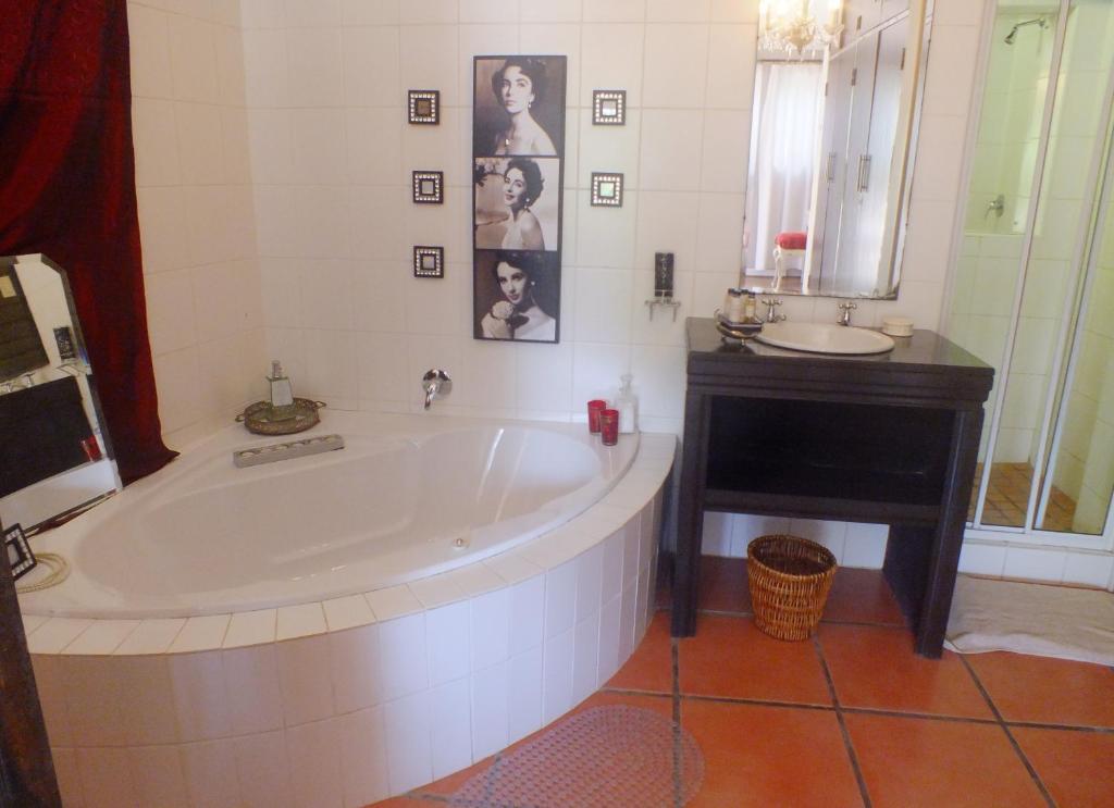 A Whale Of A View Bed & Breakfast Plettenberg Bay Værelse billede